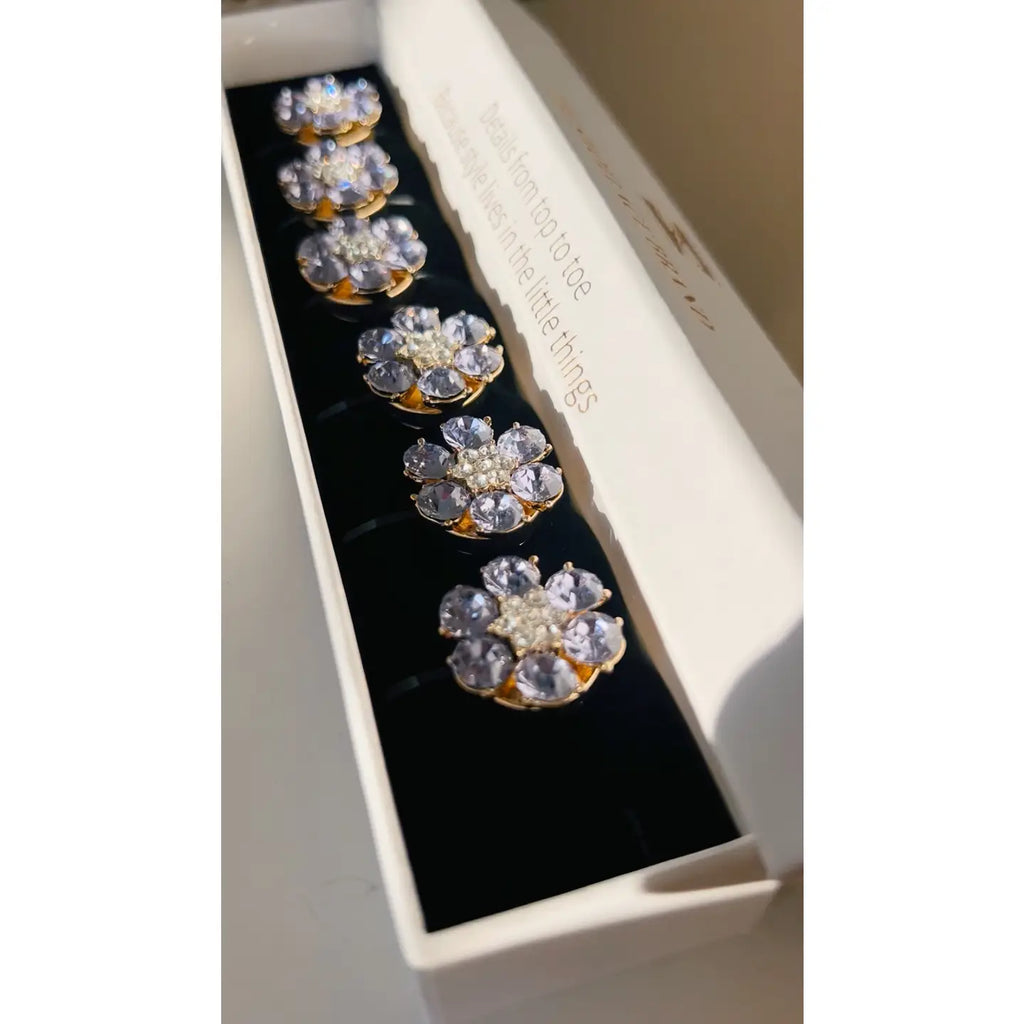 Hilde — Bijou de bouton - Floral éclat lilas