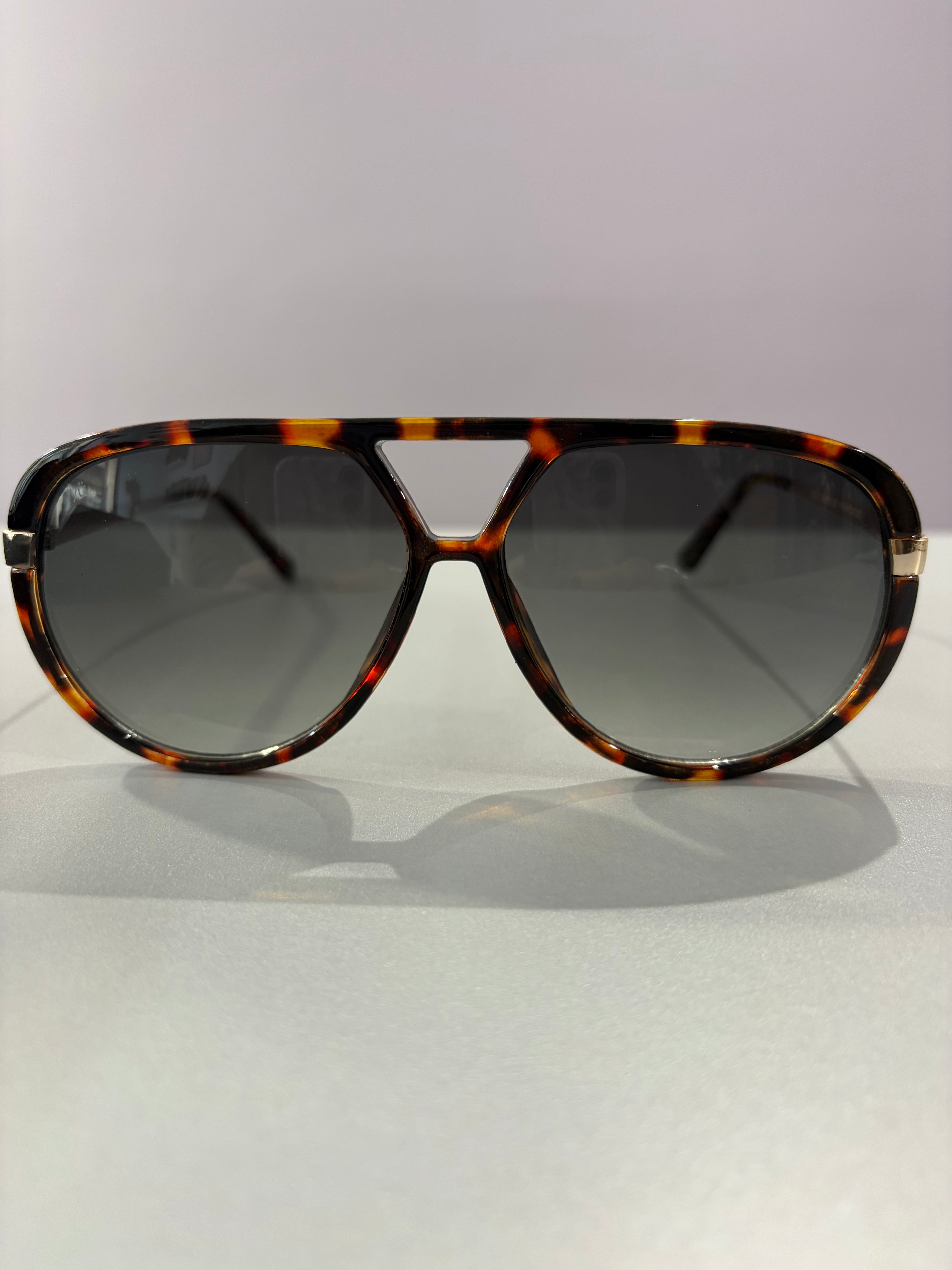 Tomy - écaille doré