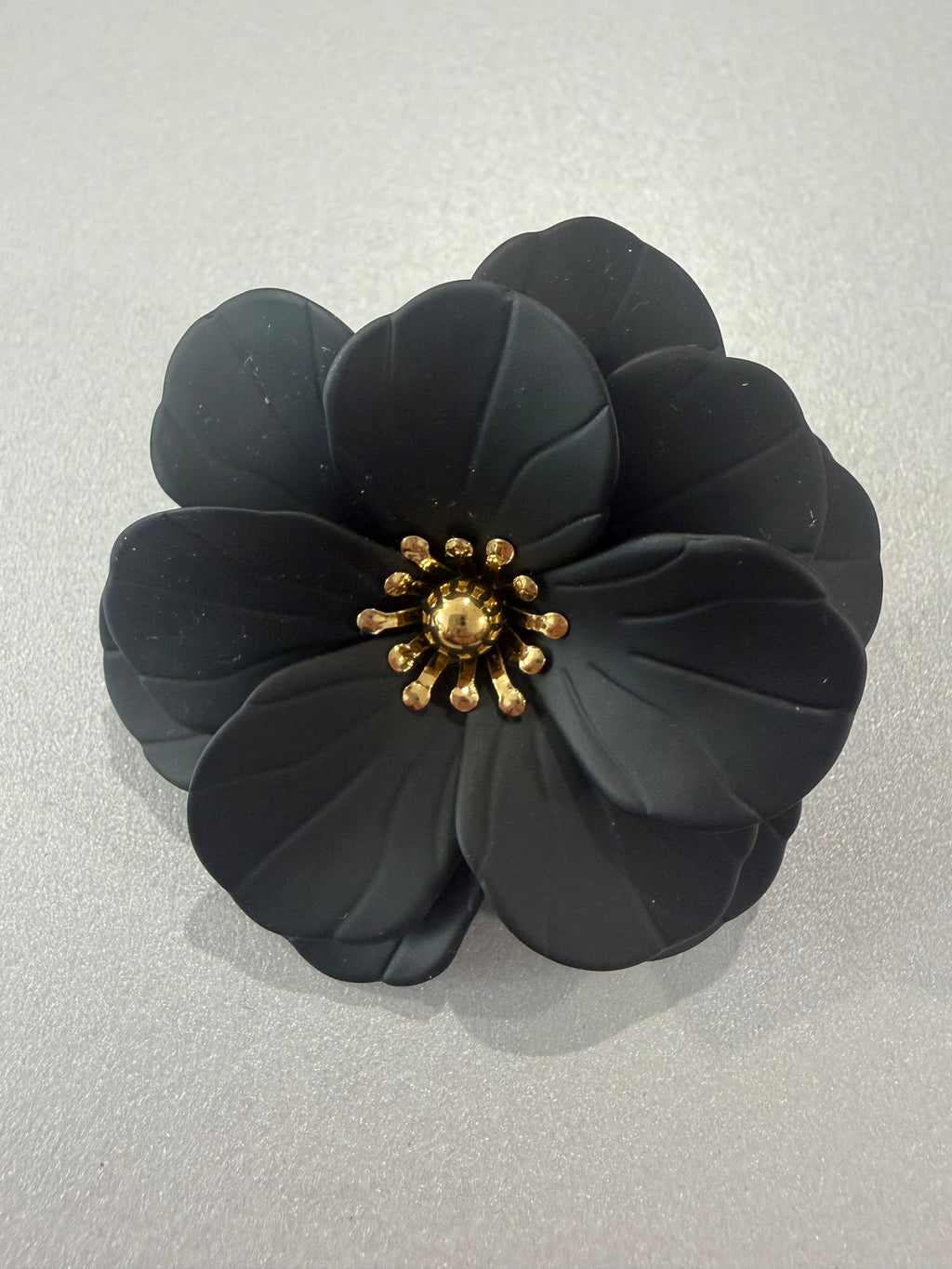 Broche « Camélia »