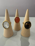 Bague Shaly - doré avec pierre blanche, rouge ou marron