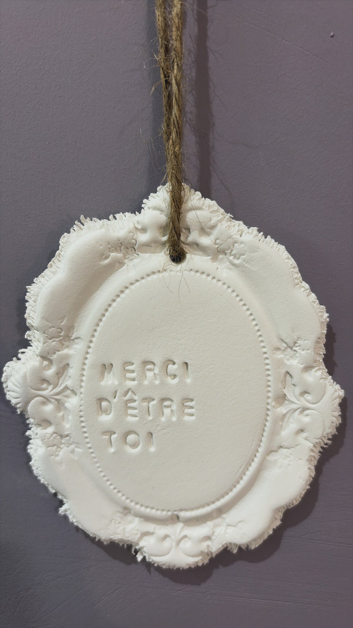 Plaque décorative « Merci d’être toi » - à suspendre ou à poser - argile