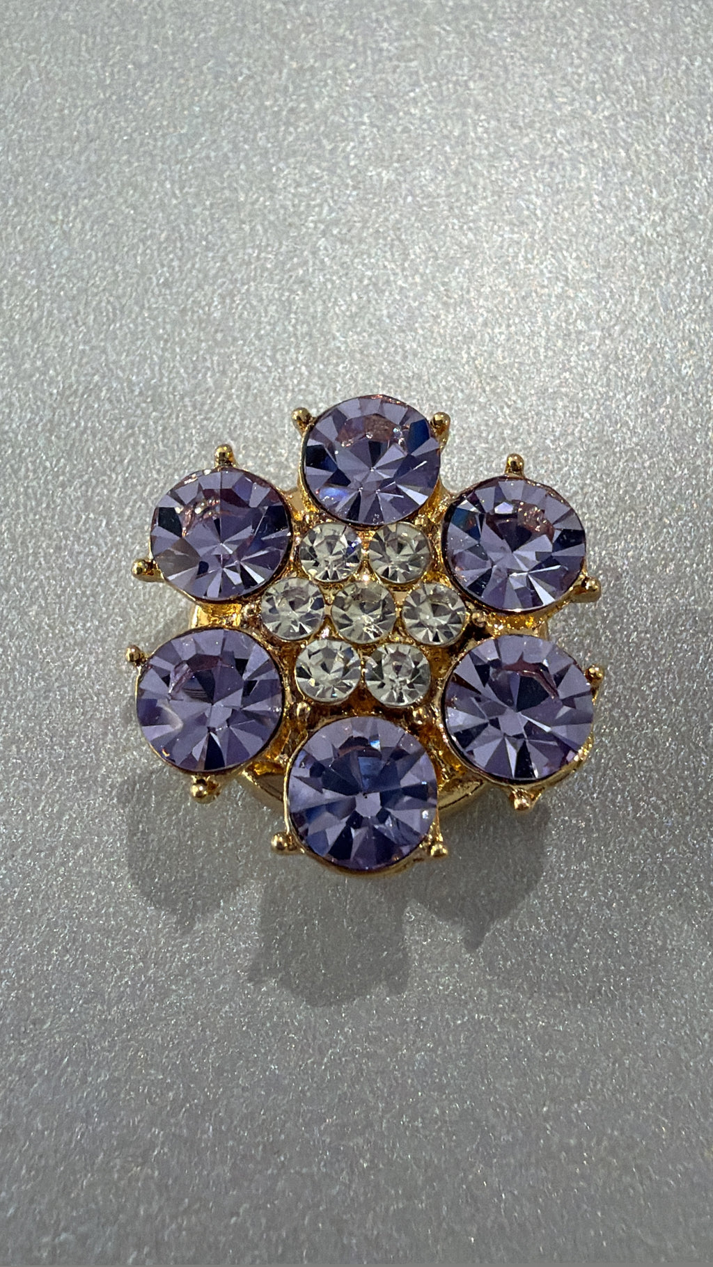 Hilde — Bijou de bouton - Floral éclat lilas