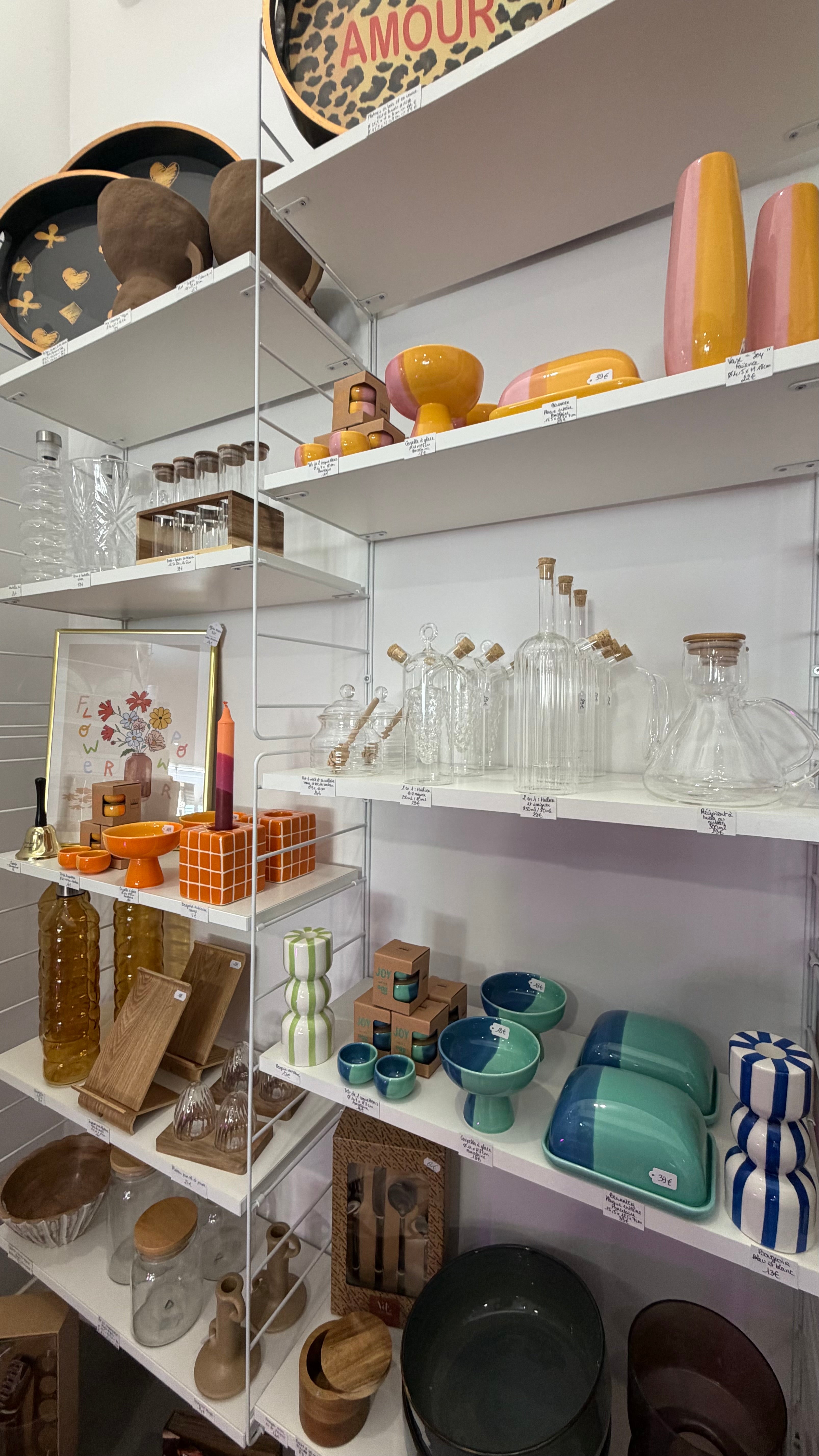 Étagère à épices 8 bocaux en verre et bois d’acacia