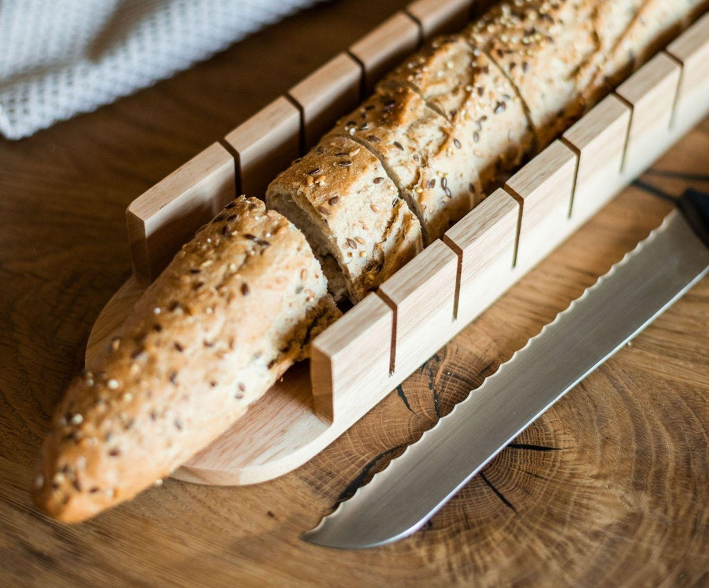 Boîte de découpe pour pain ou baguette en bois naturel