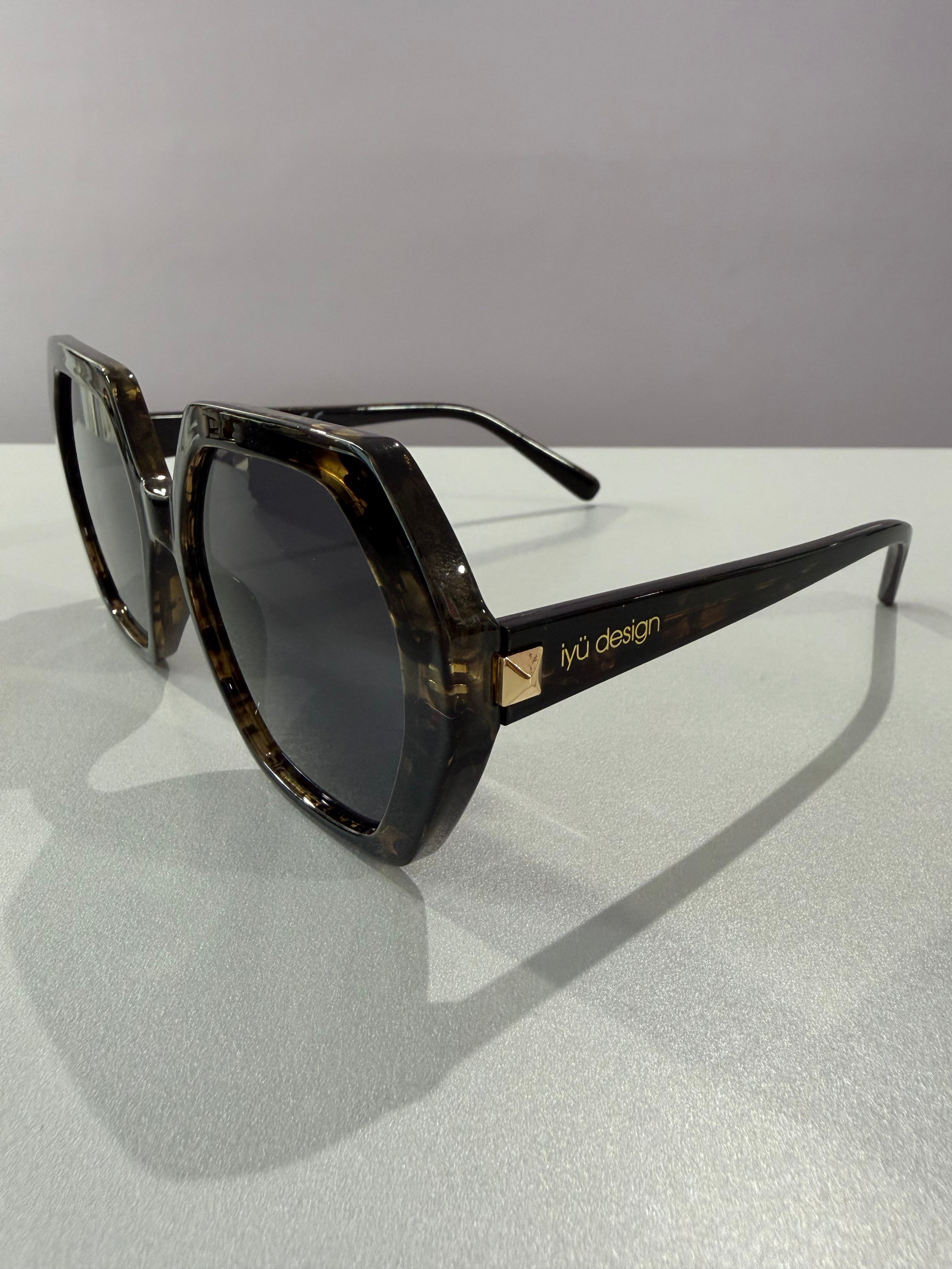 Élise - écaille doré