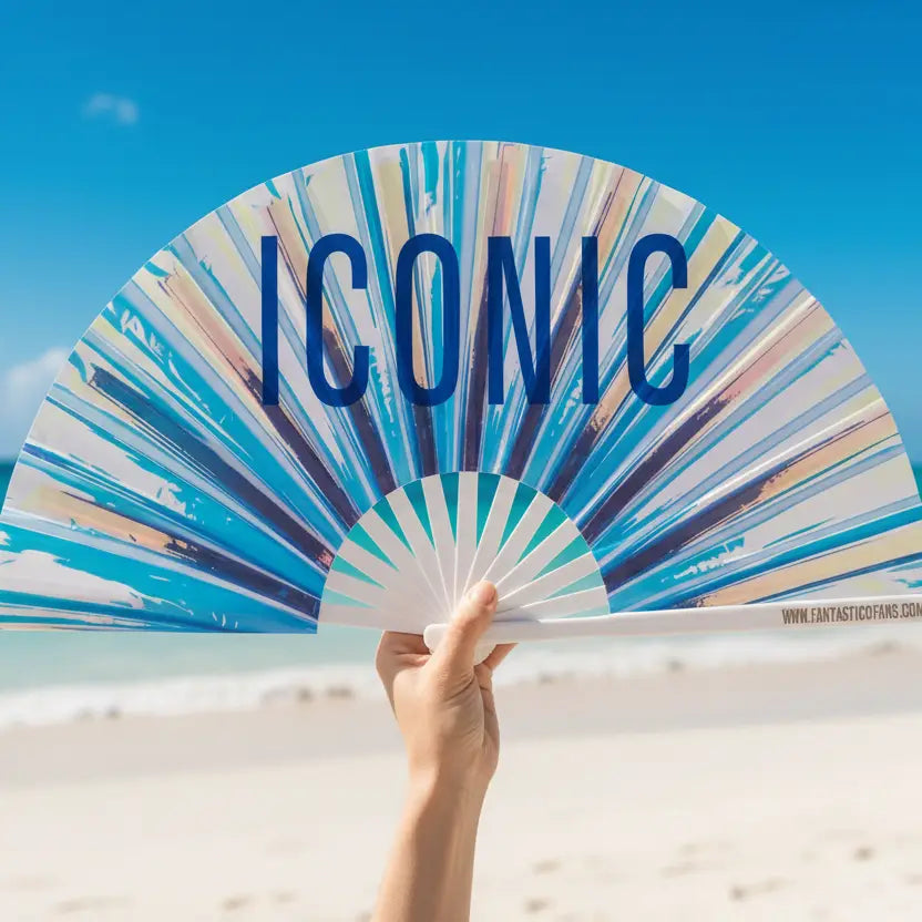 Éventail XL holographique « Iconic » – Décoration murale - From Ibiza ✨