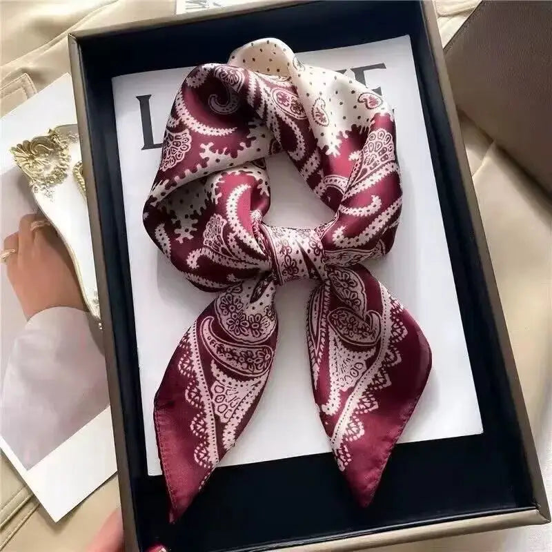 Foulard « Amélia » – Effet Soie
