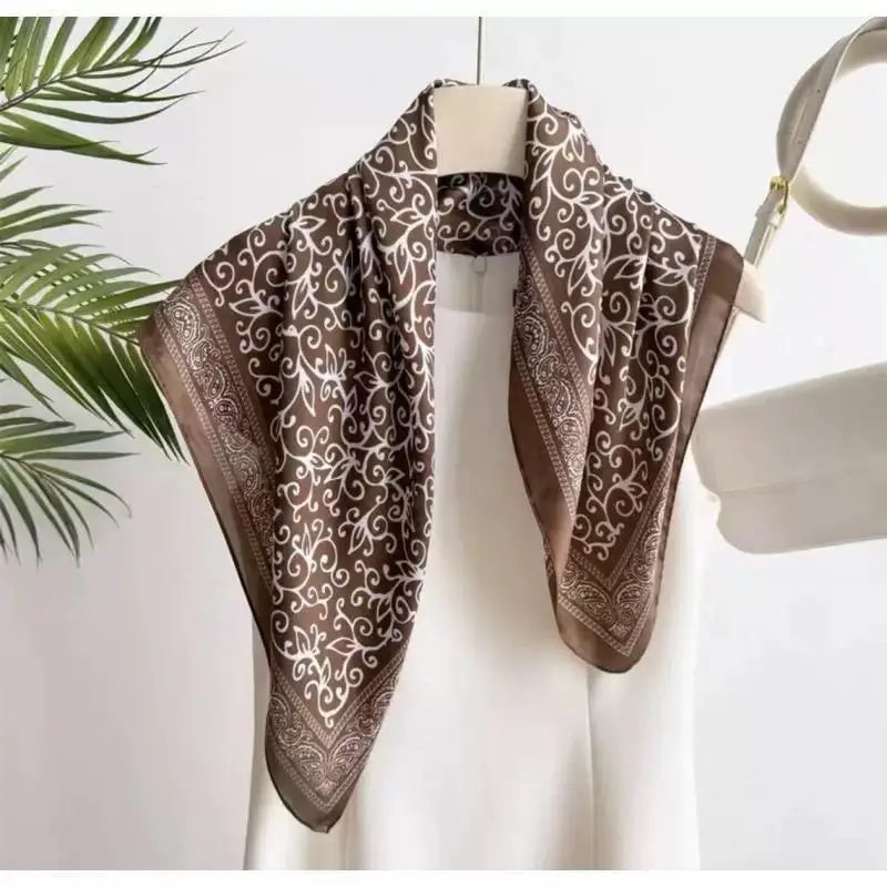 Foulard « Sofia » – Effet Soie