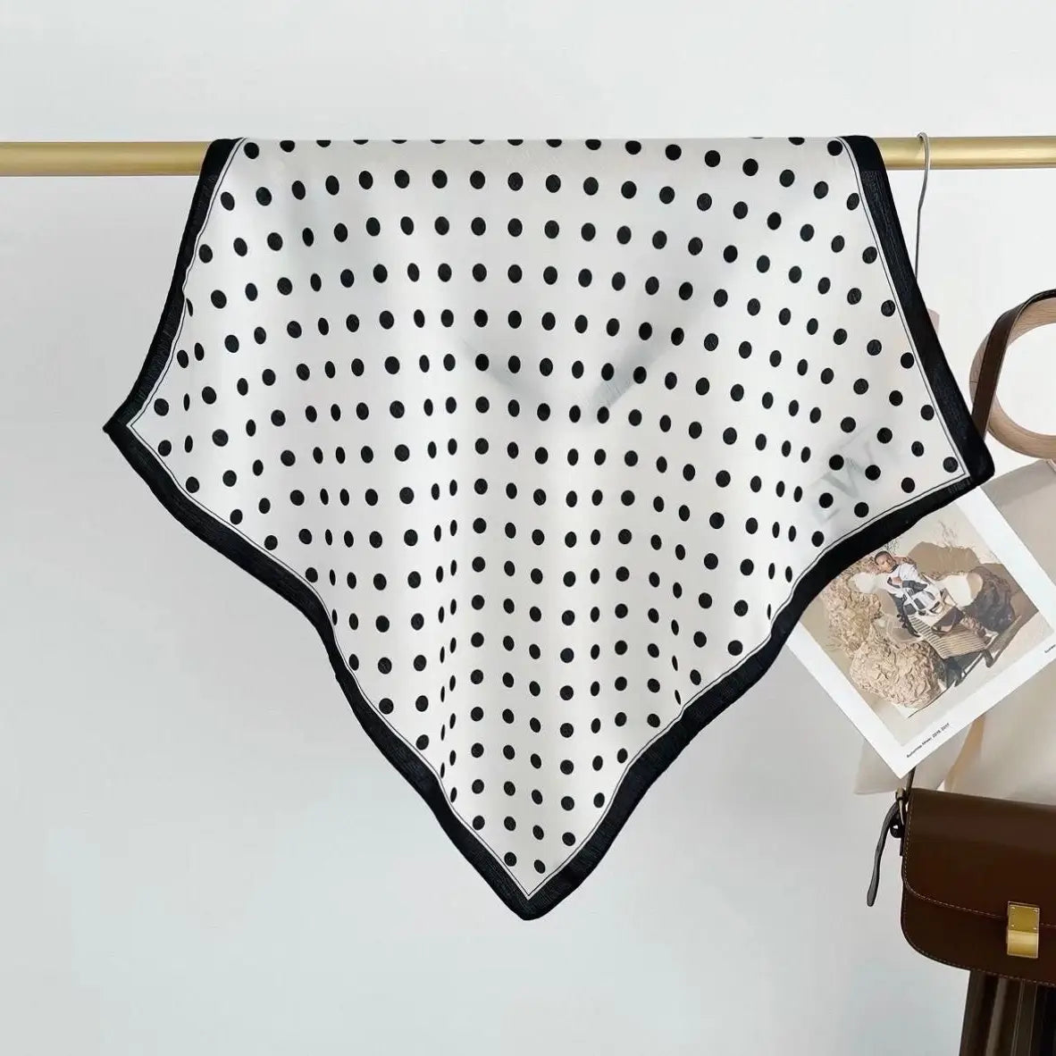 Foulard « Inès » – Effet doux