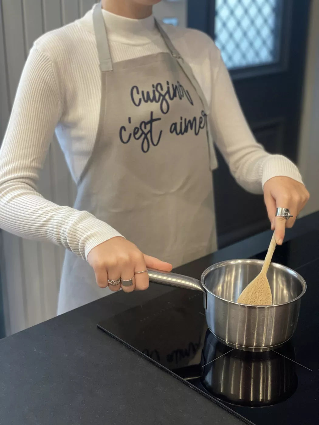 Tablier « Cuisiner c’est aimer » 🧑‍🍳