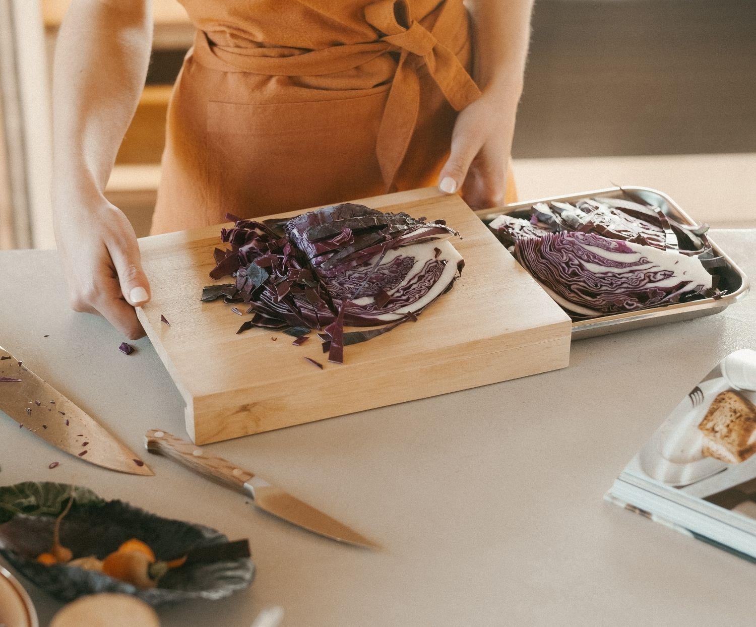 Planche à découper avec bac récupérateur en acier inoxydable