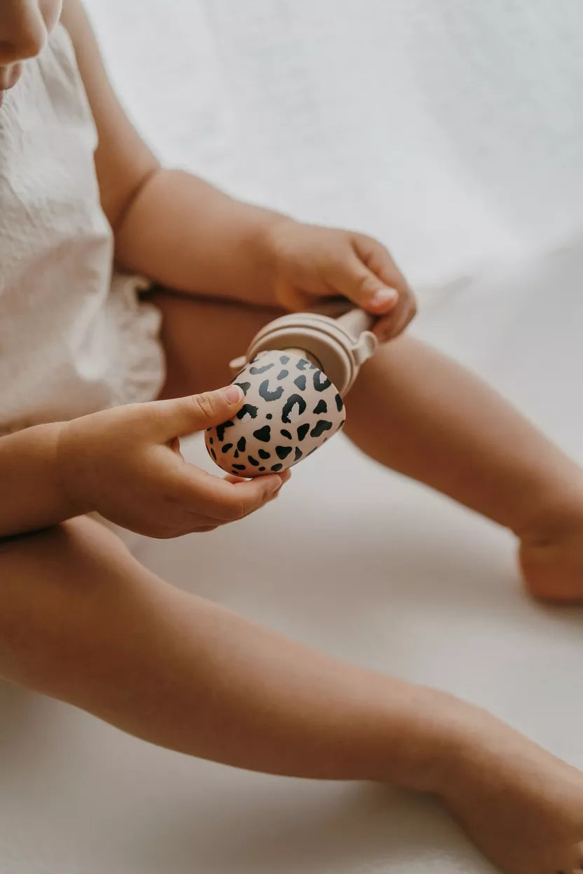 Tétine grignoteuse et hochet - Sauvage