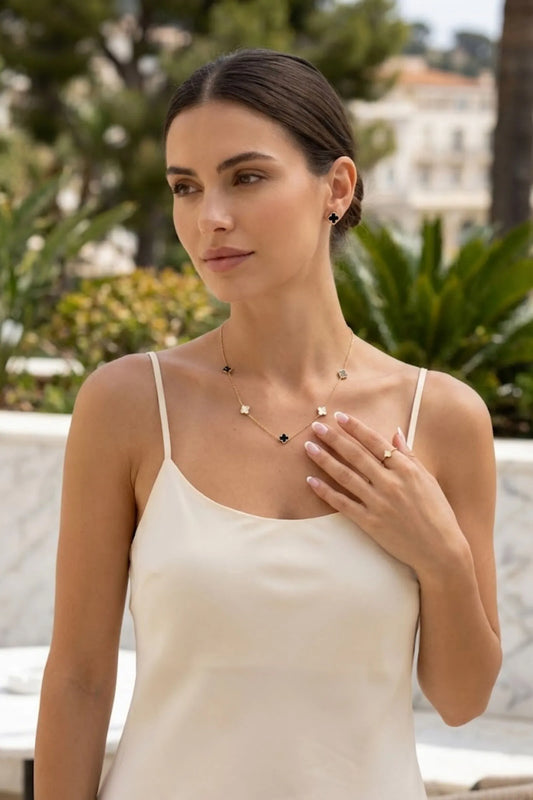 Collier « Trèfle nacré » - doré