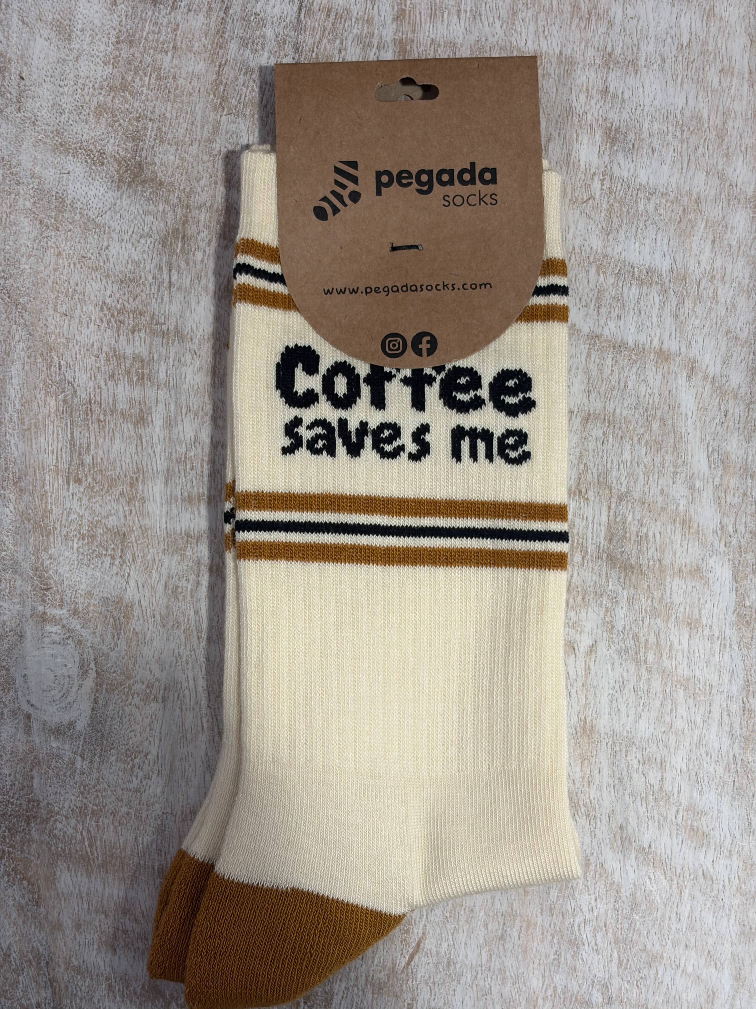 Chaussettes « Coffee saves me »