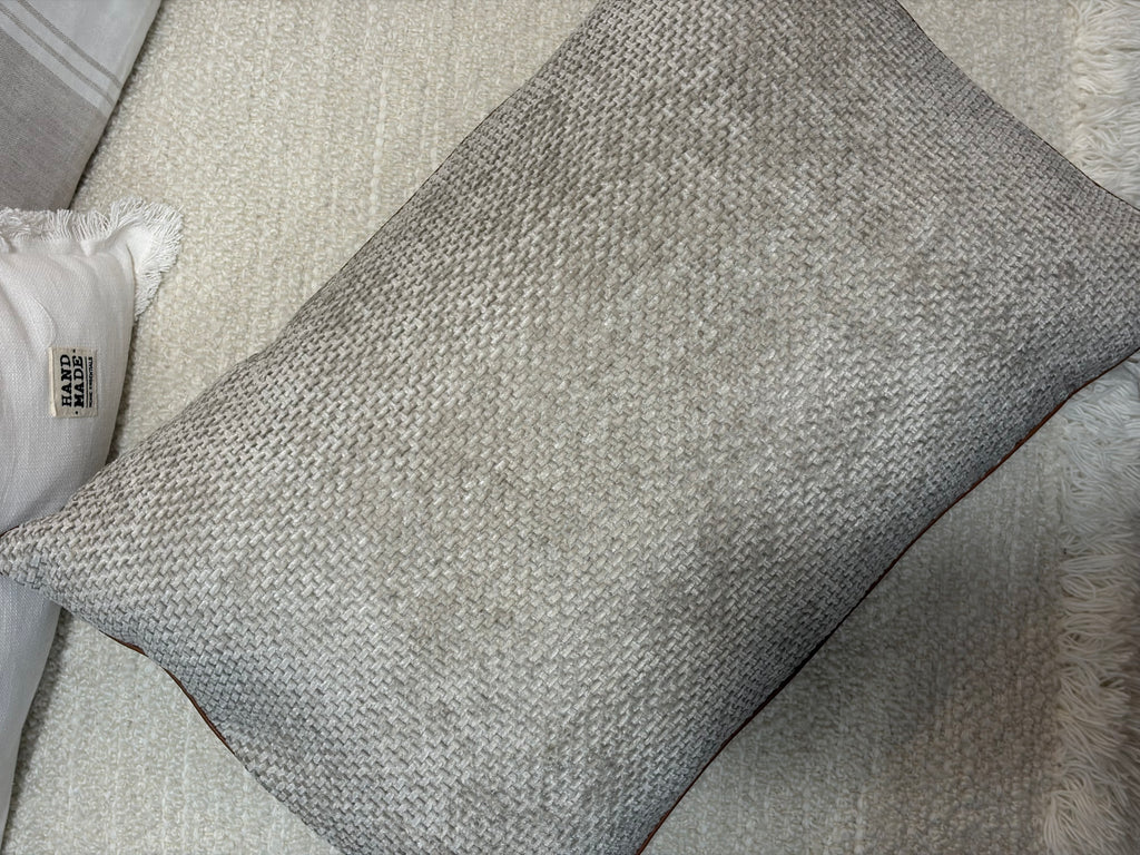 Coussin « Chenille » (beige)