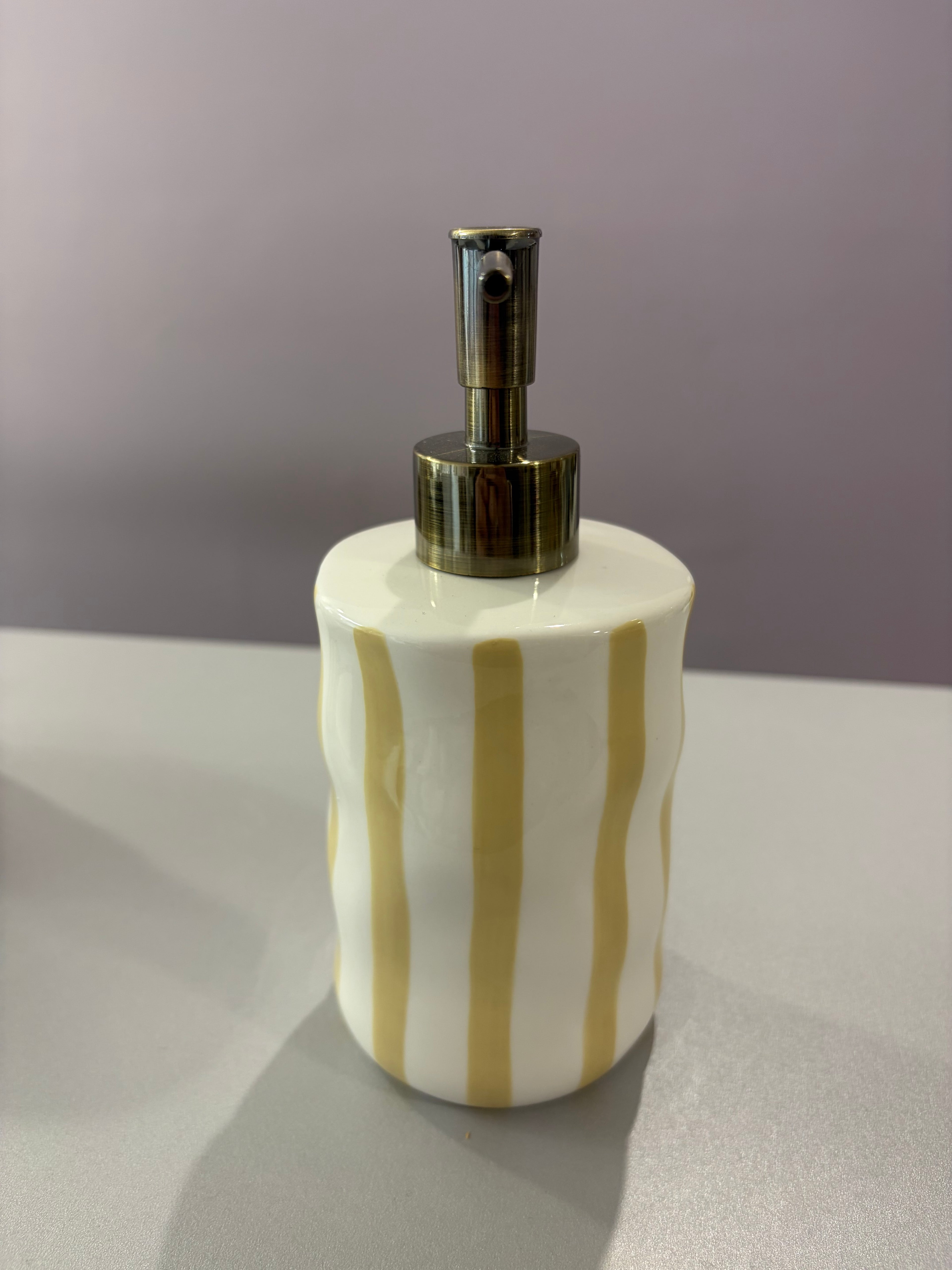 Distributeur à savon et pot à ustensile « Bari »