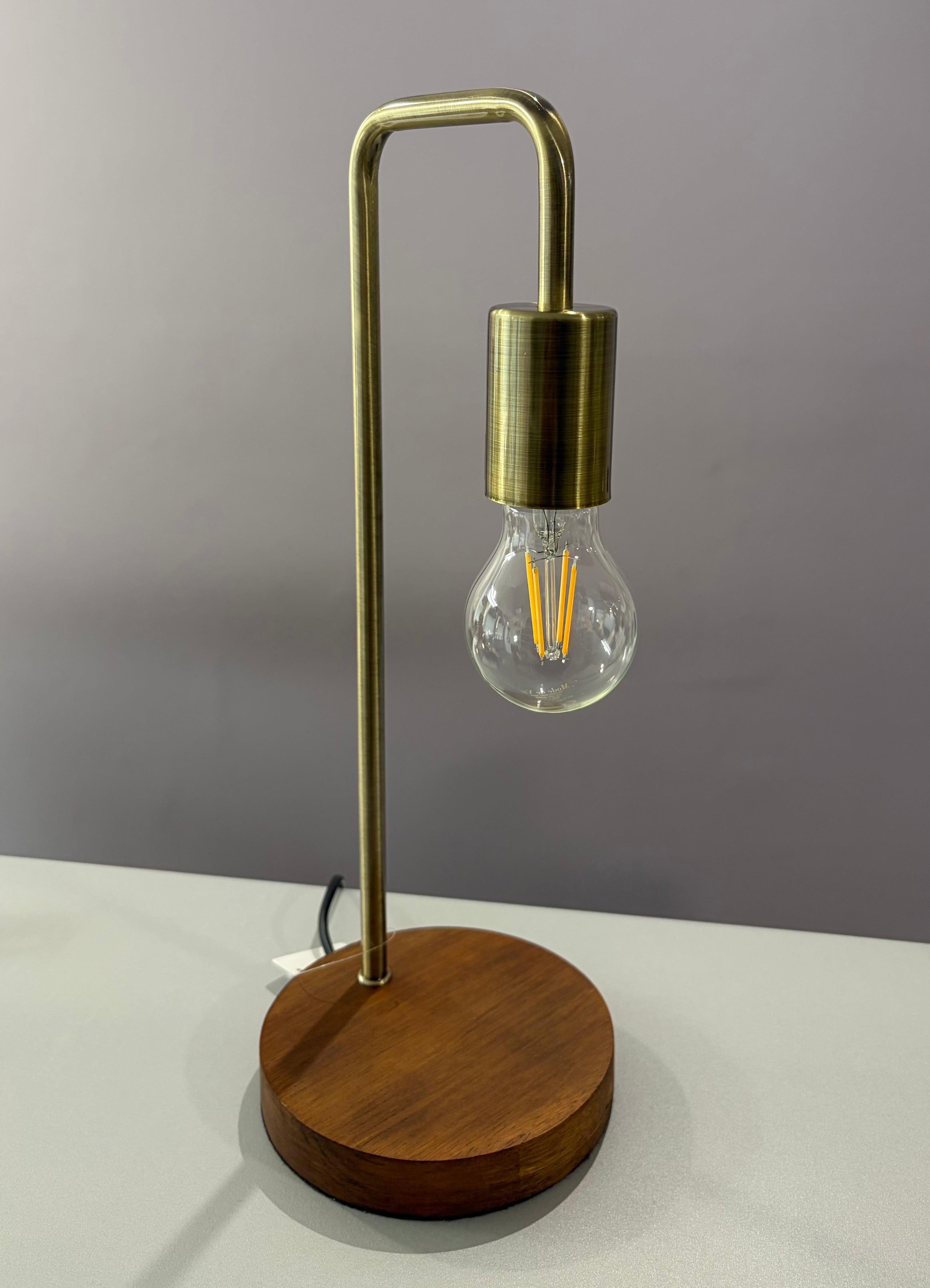 Lampe laiton