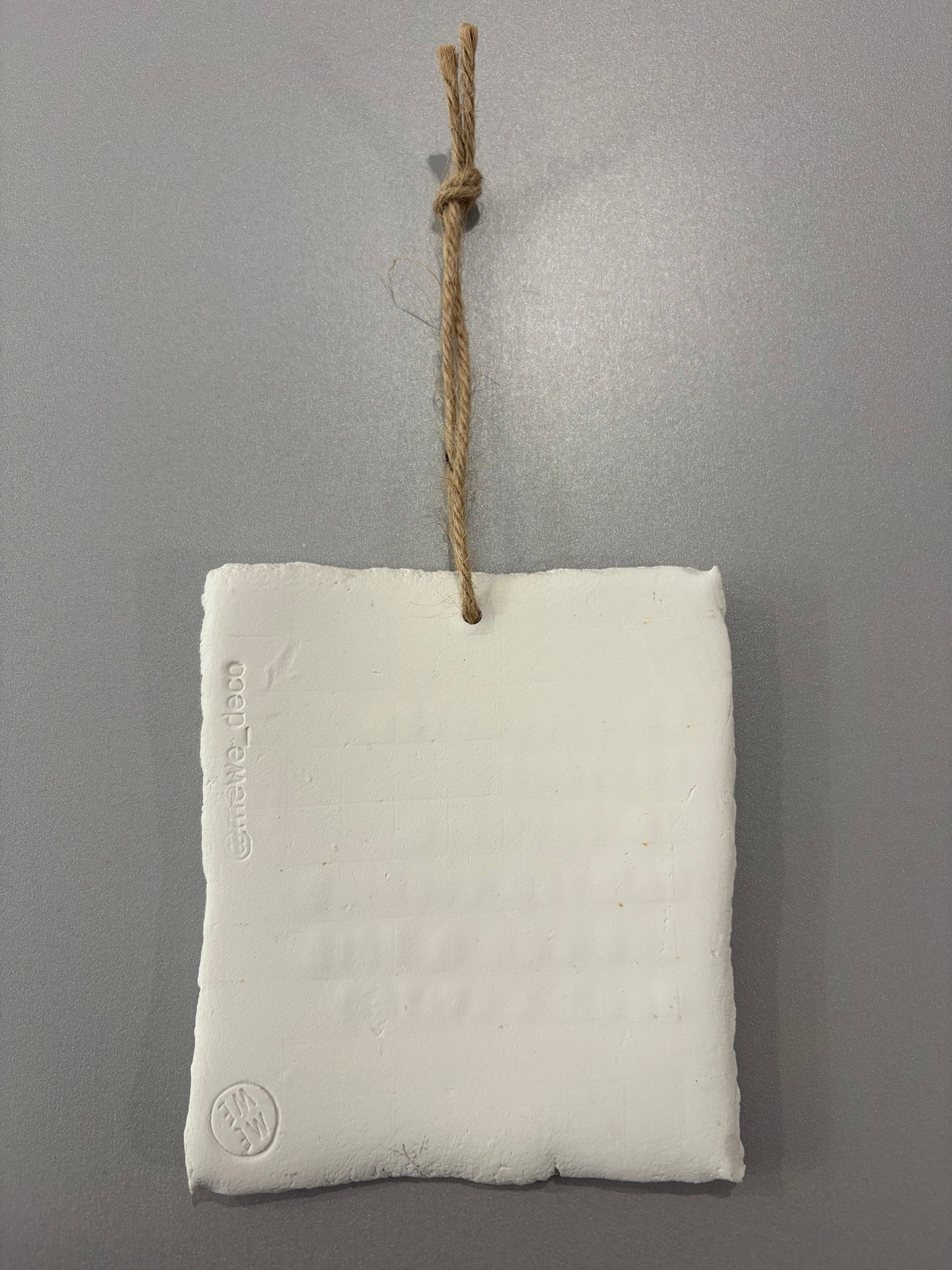 Plaque décorative « Le courage est le juste milieu entre la peur et l’audace » - à suspendre ou à poser - Taille L - argile