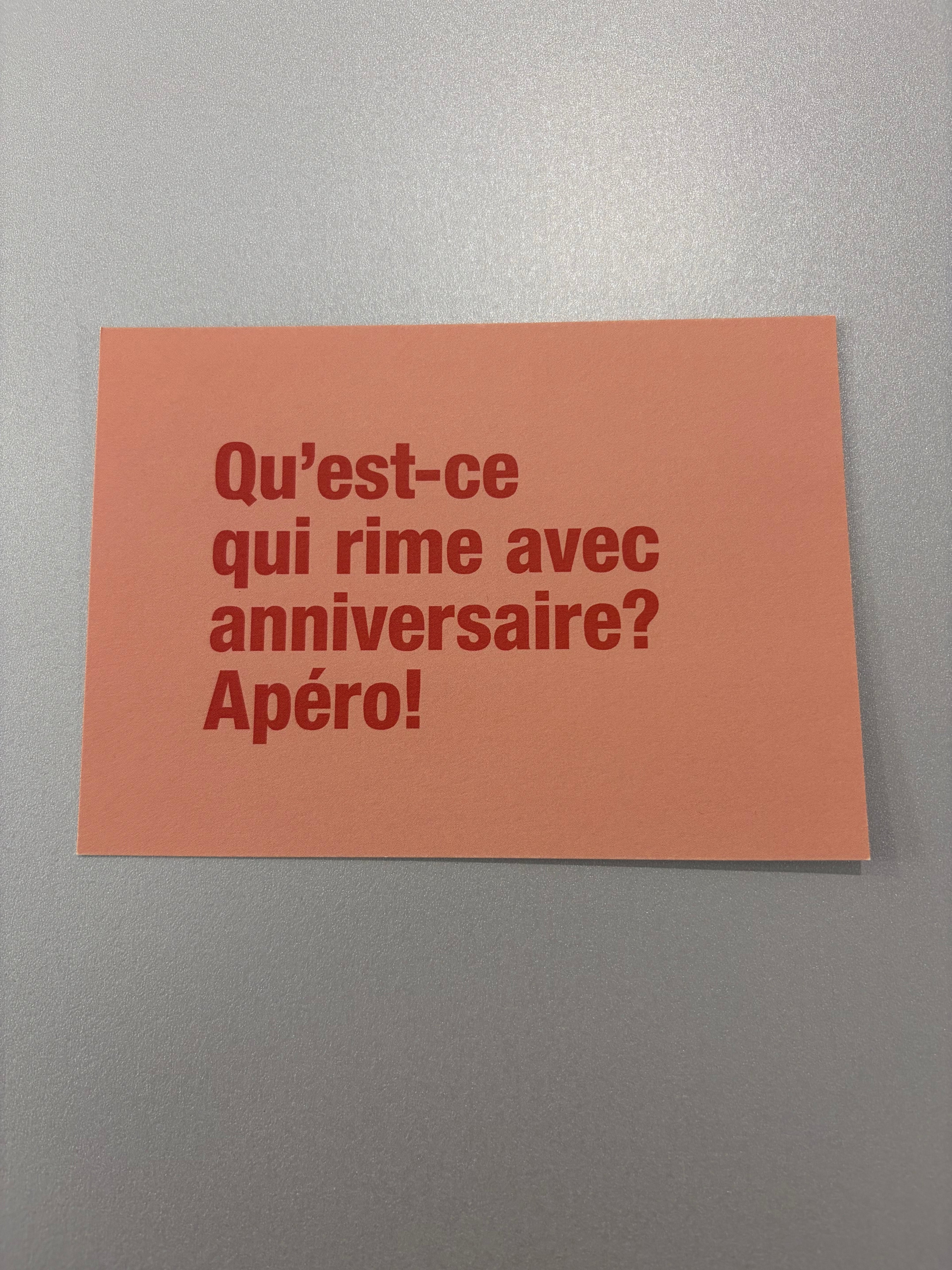Carte de vœux « Qu’est-ce qui rime avec anniversaire ? »