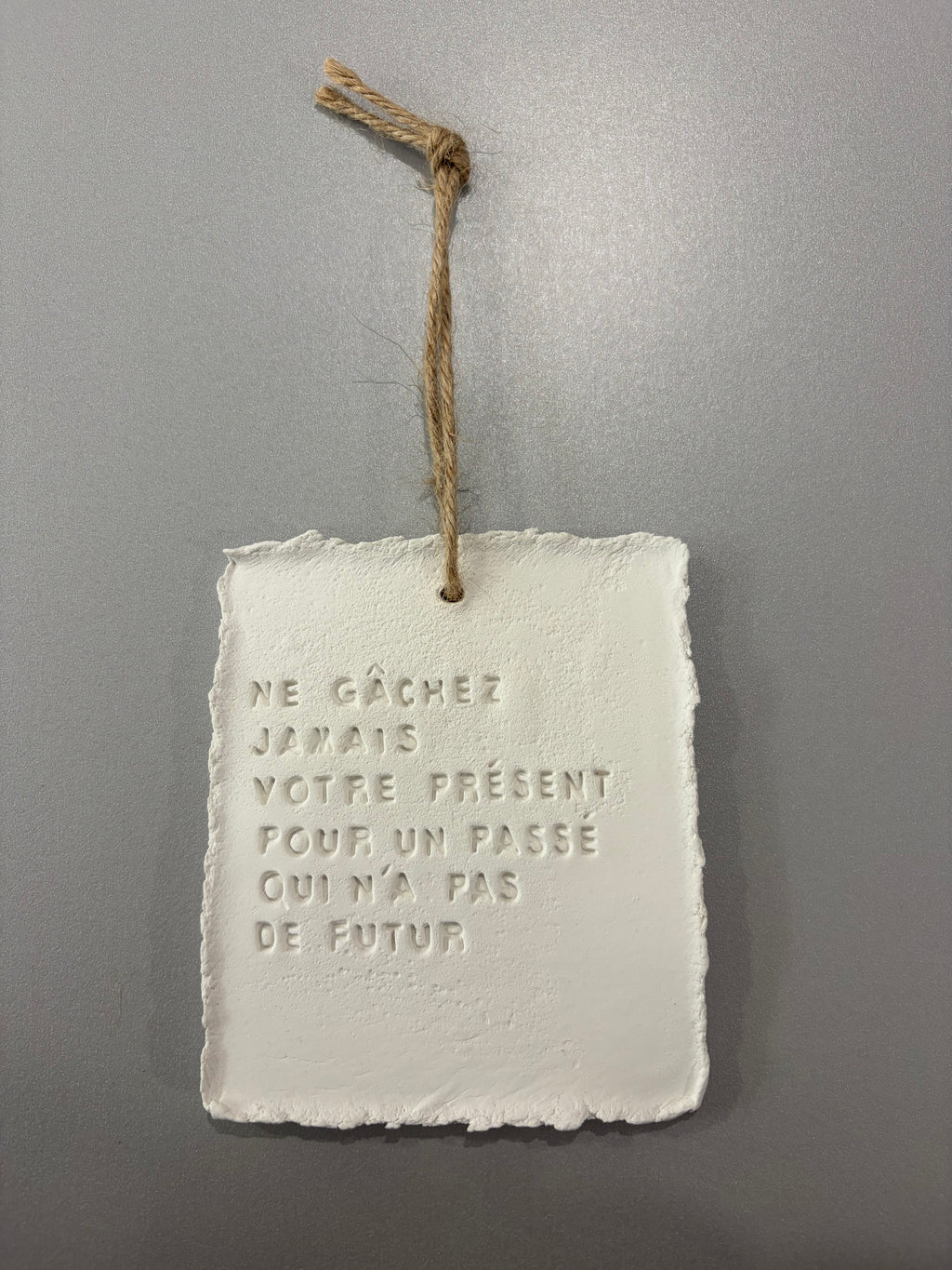 Plaque à message en argile M - à suspendre ou à poser - plusieurs phrases disponibles
