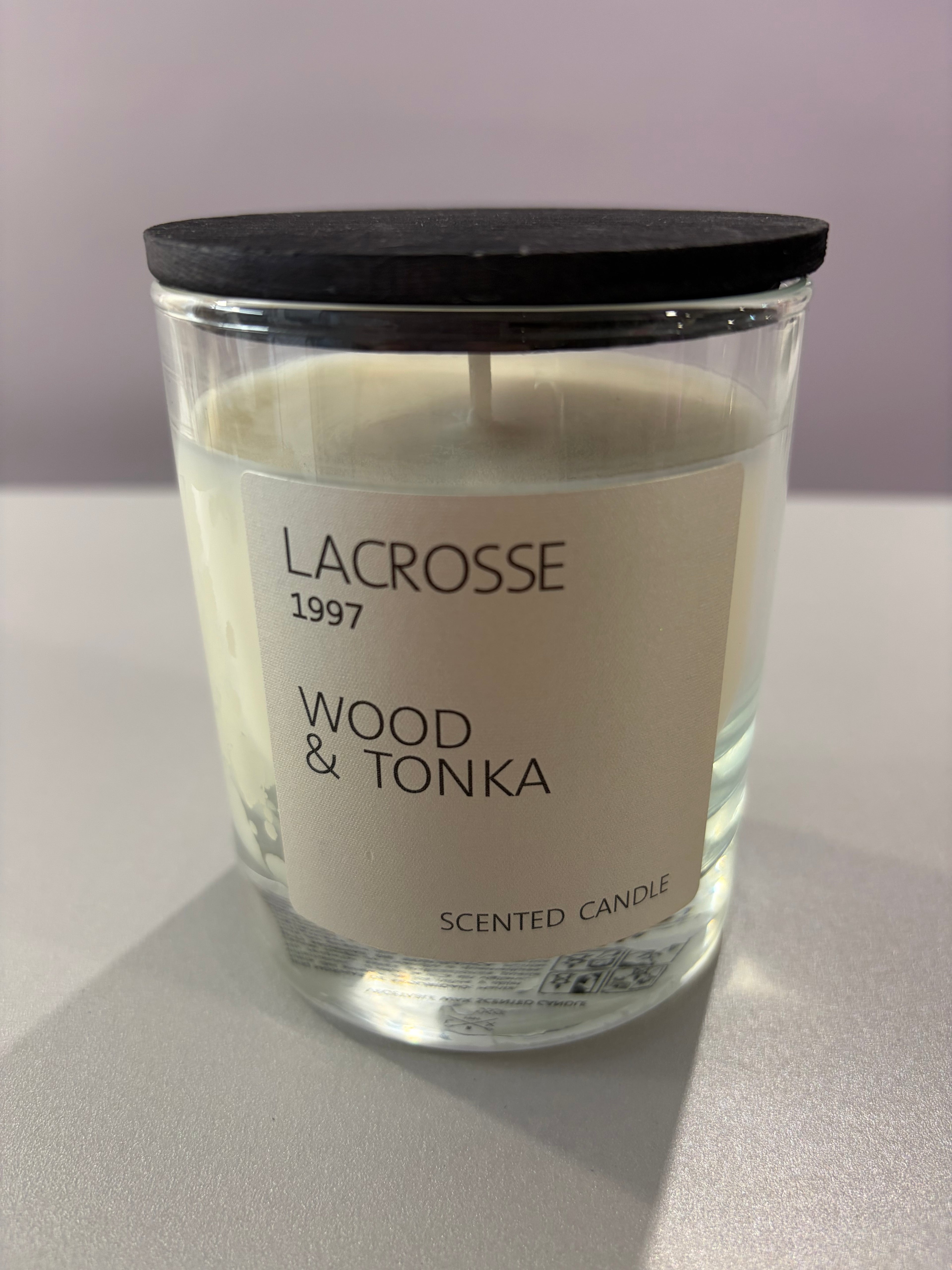 Bougie « Wood & tonka » LACROSSE