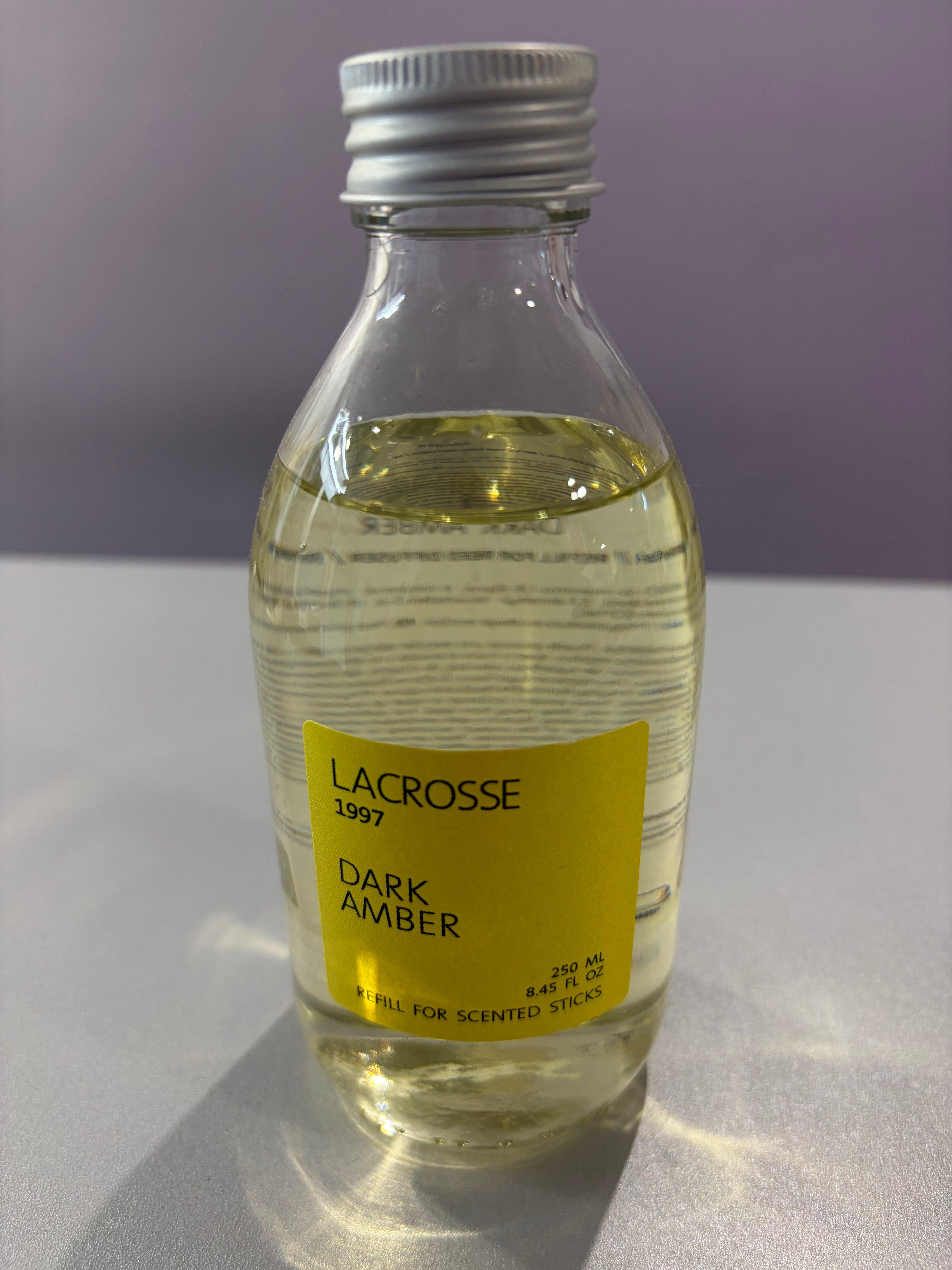 Recharge pour diffuseur à bâtonnets « Dark amber »