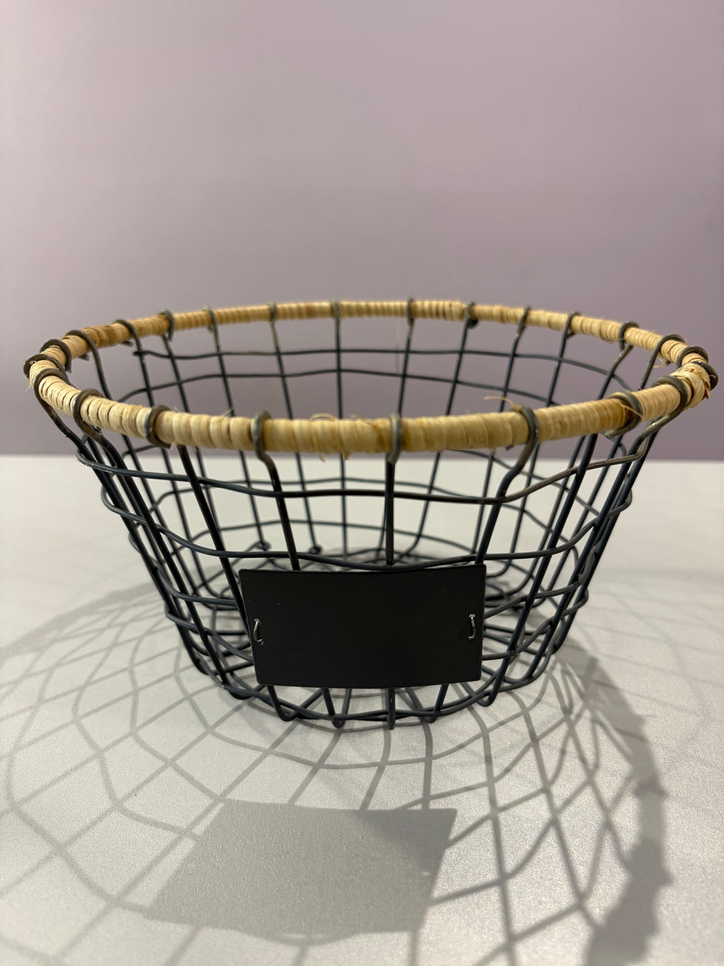 Panier en métal et fibre de bois - deux tailles disponibles