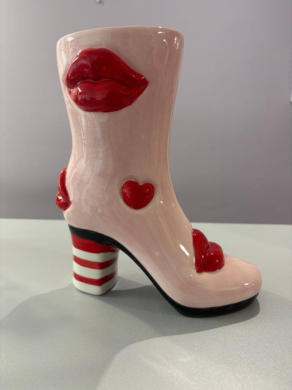 Vase « Bottine bisous »
