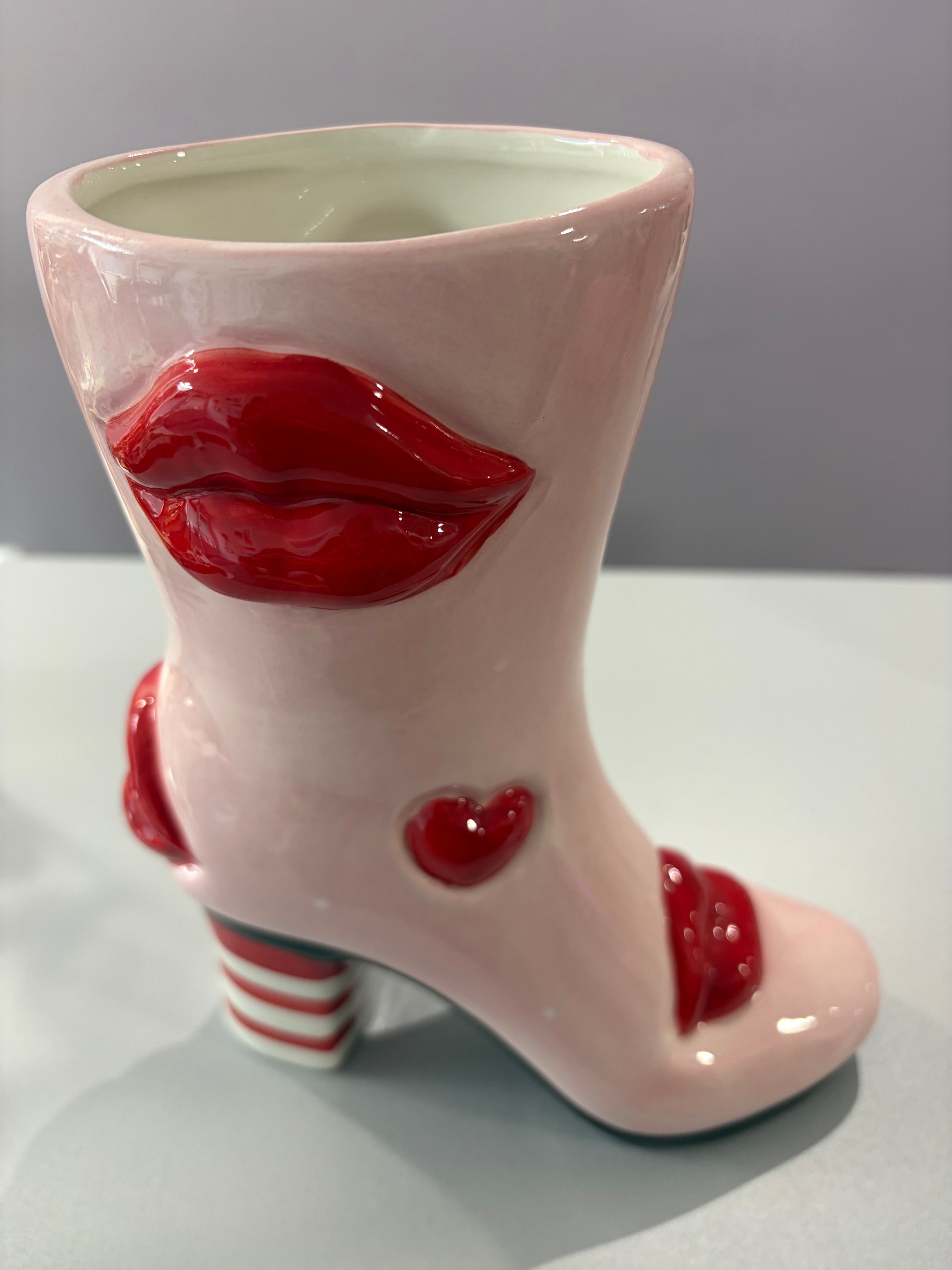 Vase « Bottine bisous »