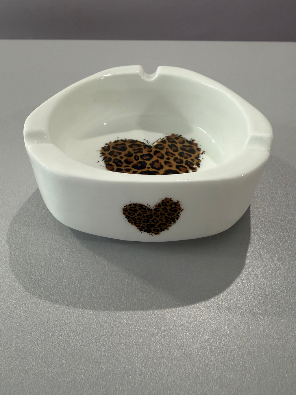 Cendrier « 🤎 » léopard