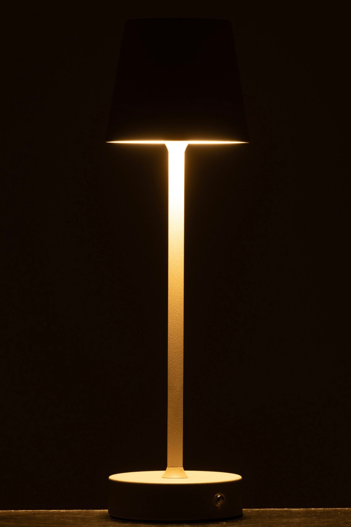 Lampe de table GOA - deux variantes disponibles