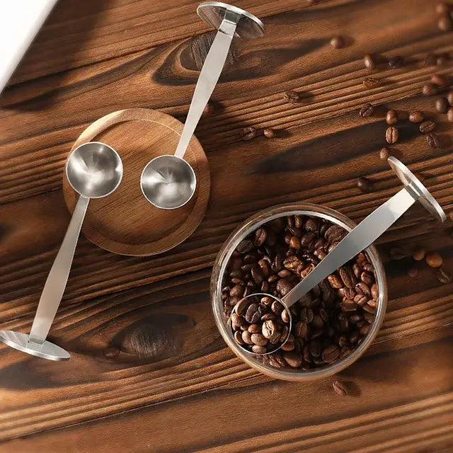 Tasseur à café et cuillère doseuse