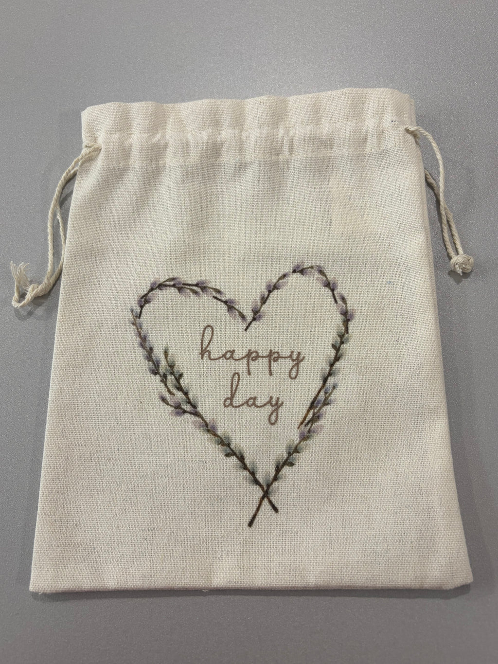 Mini pochette « Happy day » - cœur ou cercle en feuillages