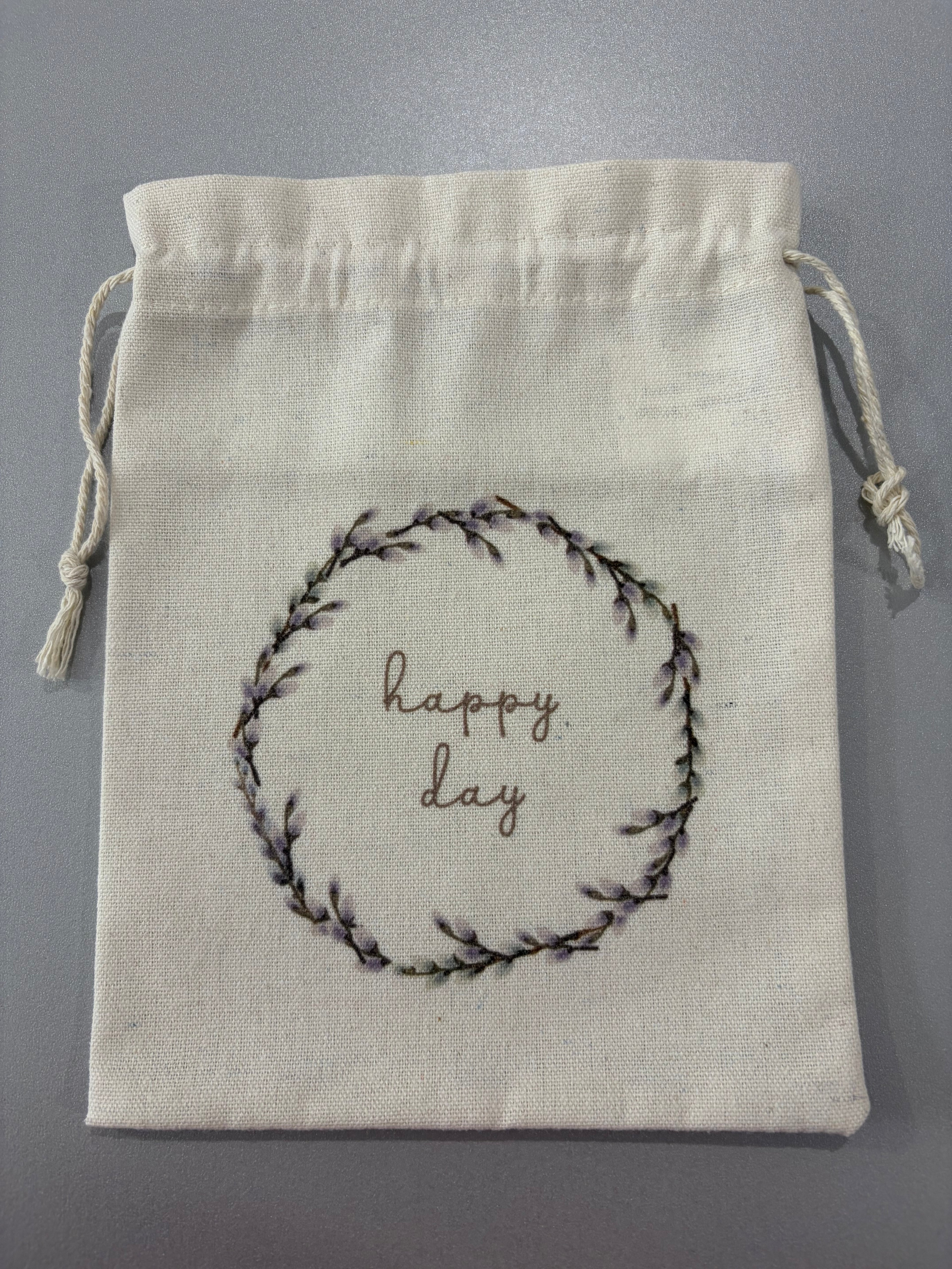 Mini pochette « Happy day » - cœur ou cercle en feuillages
