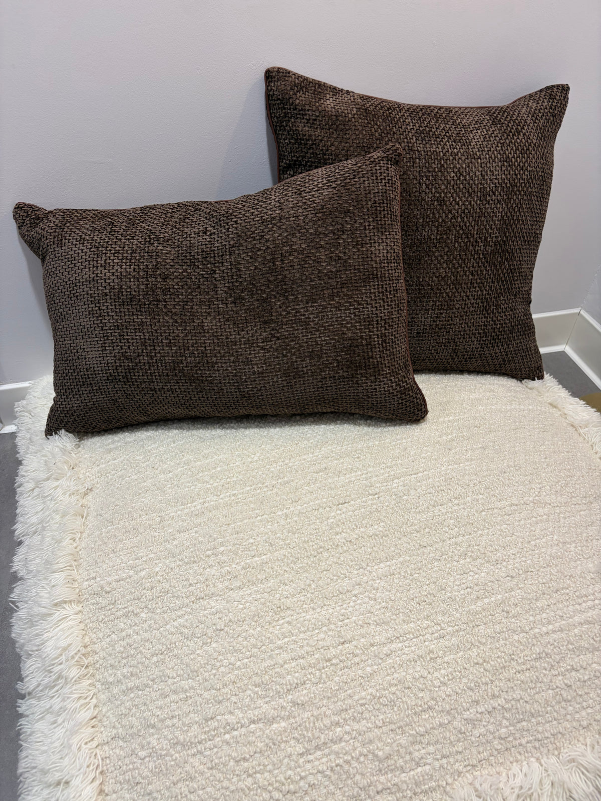 Coussin « Chenille » (marron)