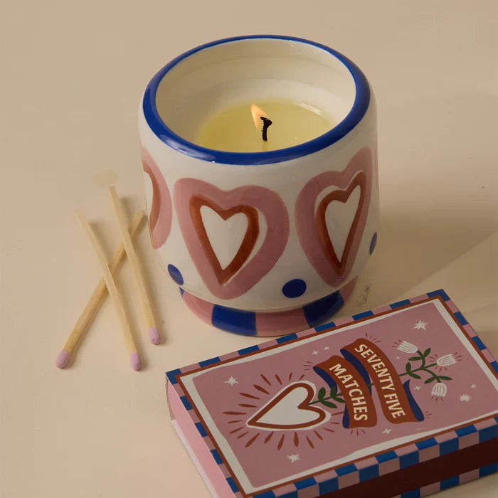 Bougie parfumée « Hearts » Adopo Paddywax - Vanille et bois de rose