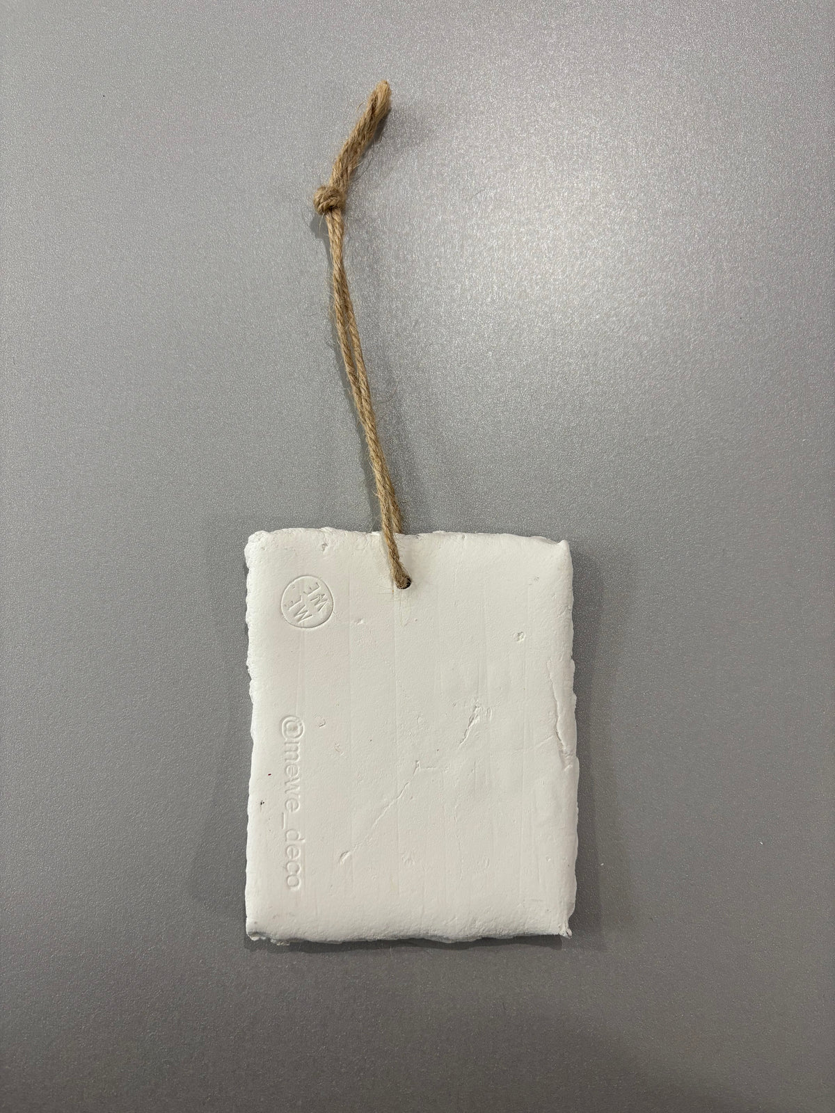 Plaque décorative « Synchronicité » - à suspendre ou à poser - argile - Taille S