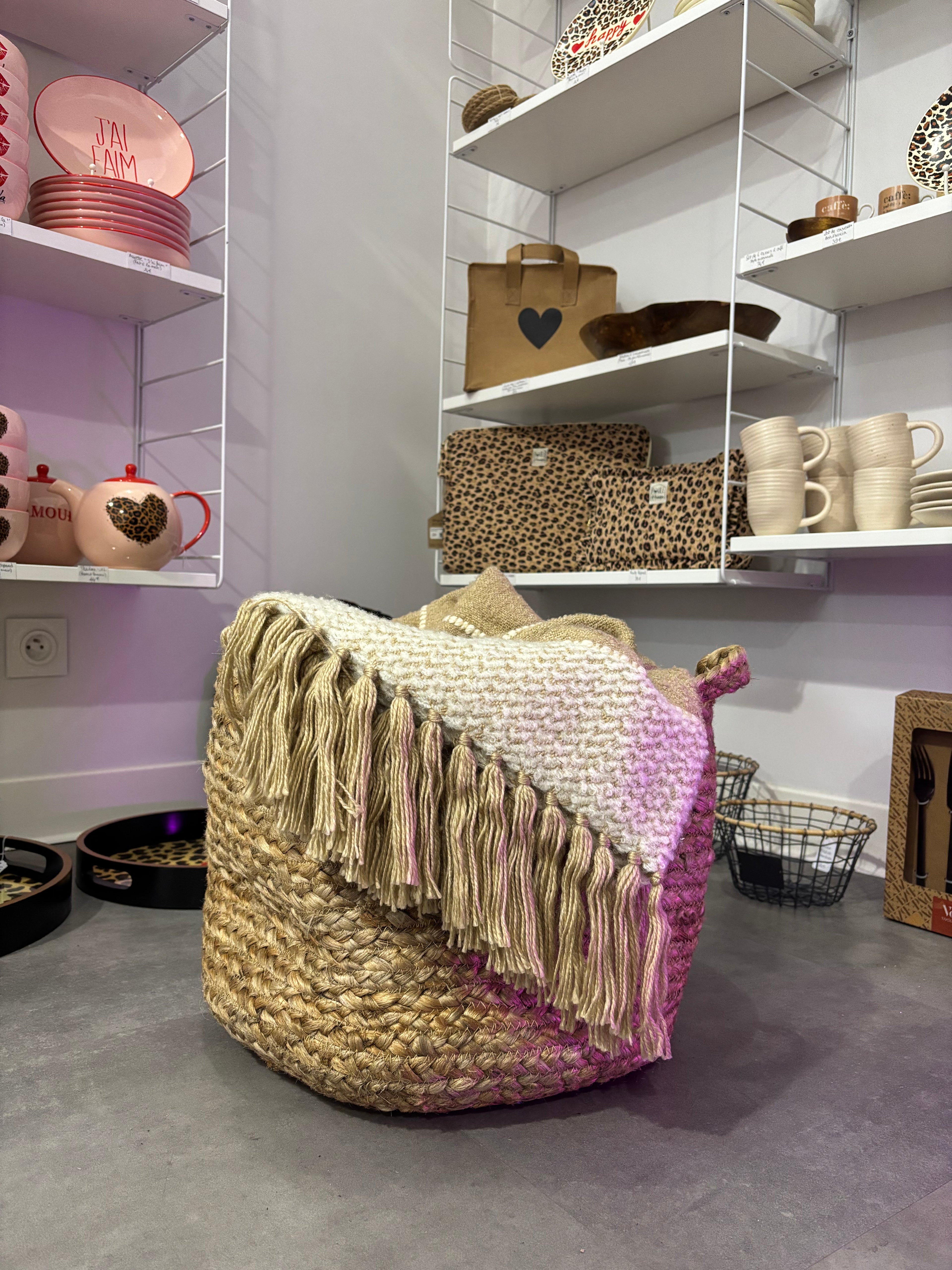 Grand panier en jute - à poser ou à suspendre