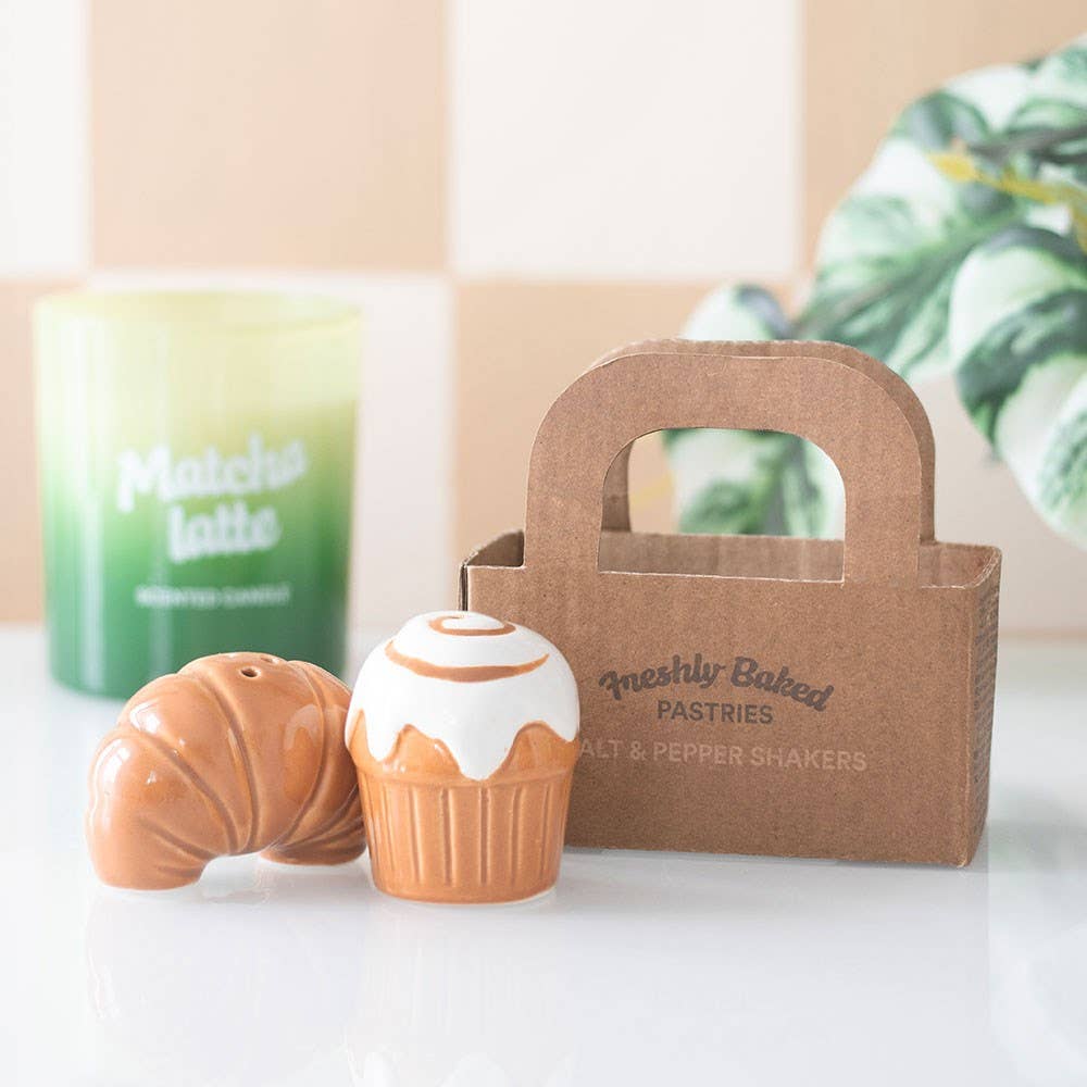 Salière et poivrière « Cute cake »